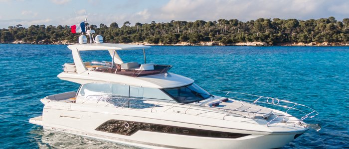Prestige 590 Flybridge