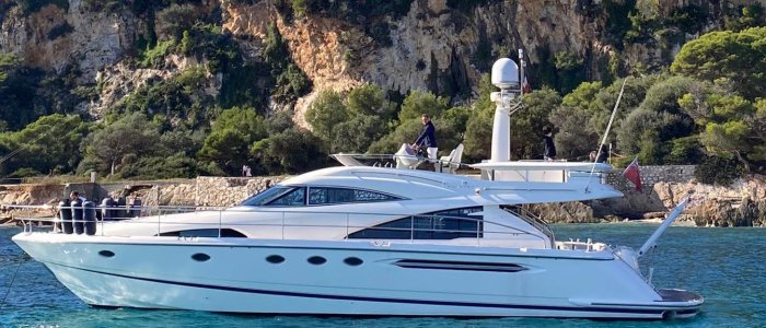 Fairline Squadron 58